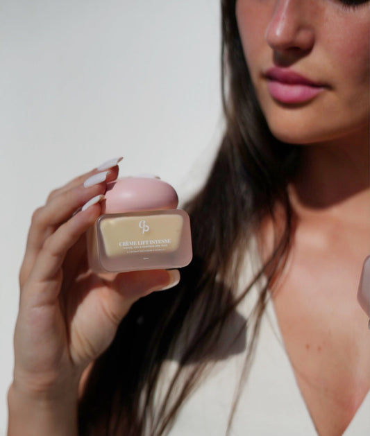 EN PRÉCOMMANDE  disponible 15 mai :  Crème Lift Intense